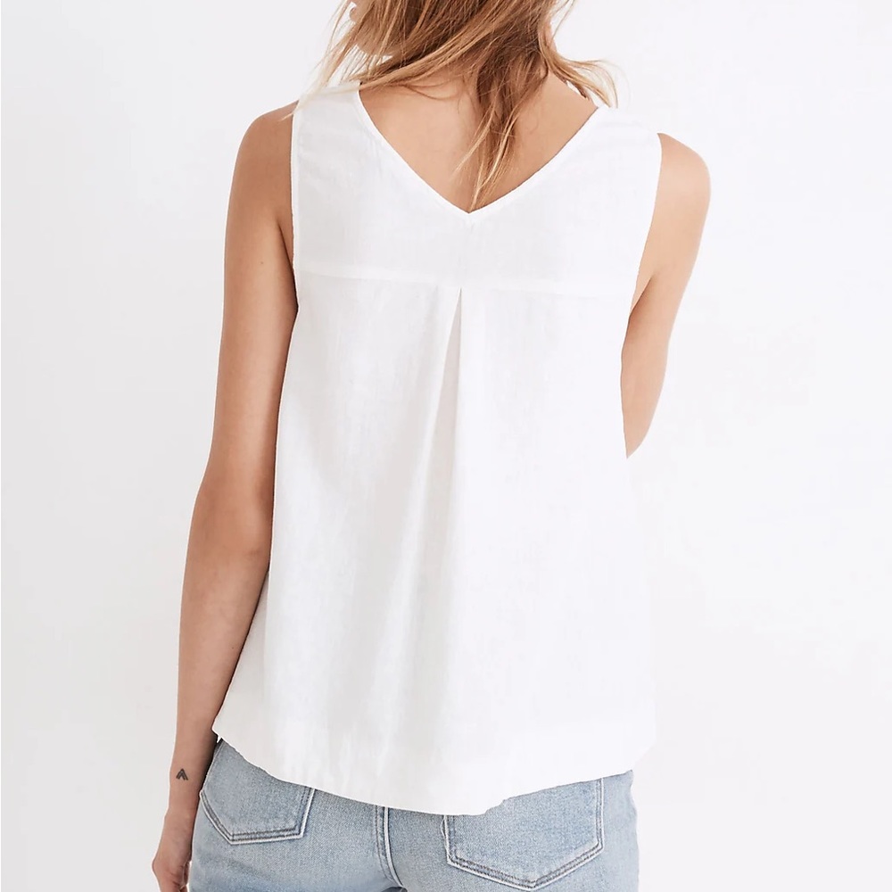 Women's White V-Neck Button-Side Tank Top - Picture 3 of 9